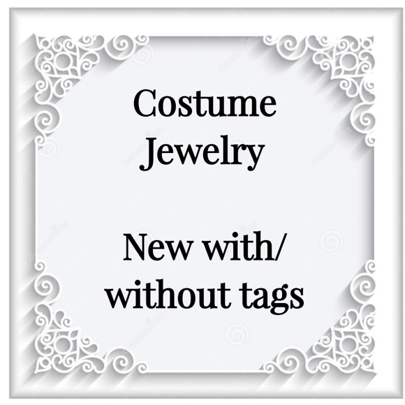 2/$10 or 4/$15 Teardrop Shaped Earrings Silver Stone Trim - Picture 3 of 4